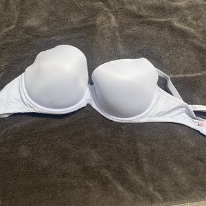 Victoria’s Secret Pink bra size 34DDD (34F)